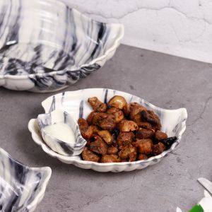 Unravel India " Vintage Chronical of Italy" ceramic serving platter(Set of 3)